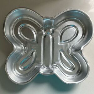 Vintage 1979 Wilton Butterfly Cake Pan aluminum